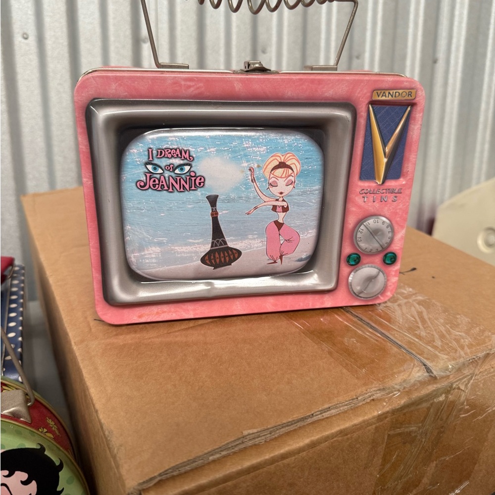 Vandor I Dream of Jeannie Collectible Tin